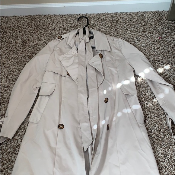 Trench - Picture 1 of 6